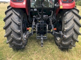 Case IH JX110 Farmall Tractor (Near New)