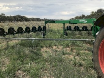 K-Line 14  Wheel V Rake