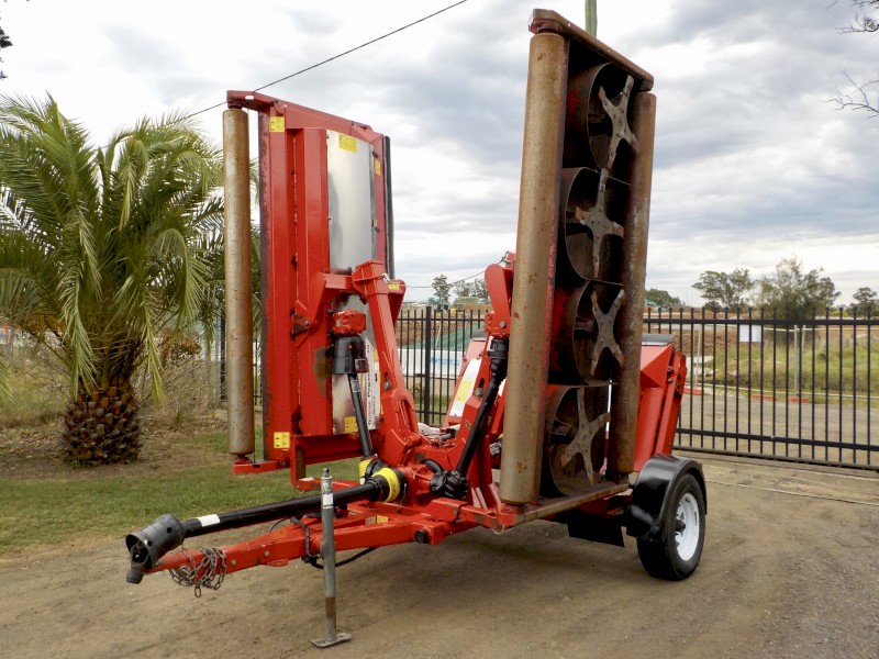 2017 Trimax Pegasus G3 610 PTO Tow Behind Folding Winged mower/slasher