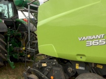 Claas Variant 365 Round Baler