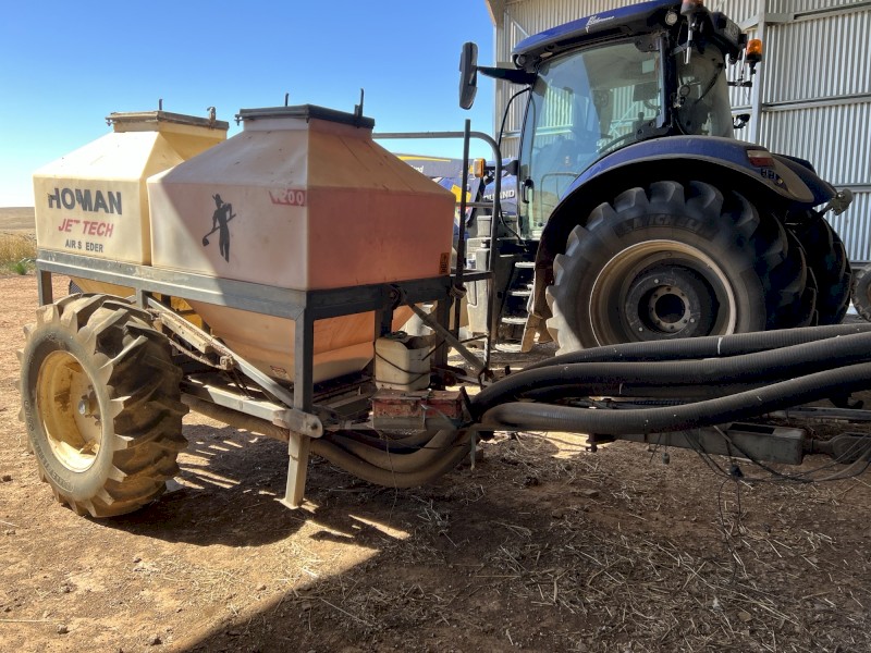 Homan Jet Techair Seeder Cart