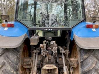 2002 New Holland TS 110 Tractor