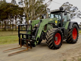  2013 Fendt 716 Vario TMS 4WD/FWA 172hp Agricultural Farm Tractor