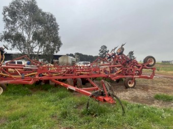 Morris Concept 2000 & Gason Air Cart