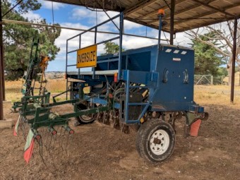 2013 Agrowplow Agrowdrill AD110 Seed Drill