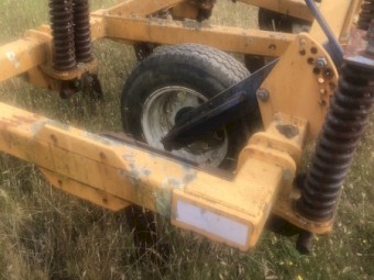 Delmade Double Spring Deep Ripper