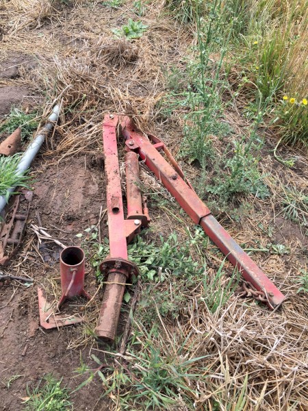 Tray Mounted Hydraulic Crane