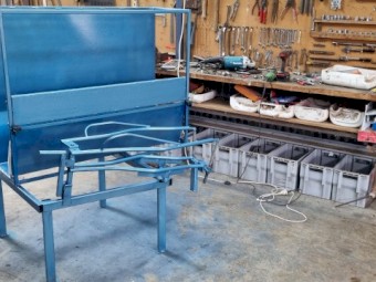 Harrington sheep handler 