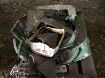 John Shearer 21 tyne scarifier with hydraulic break aways