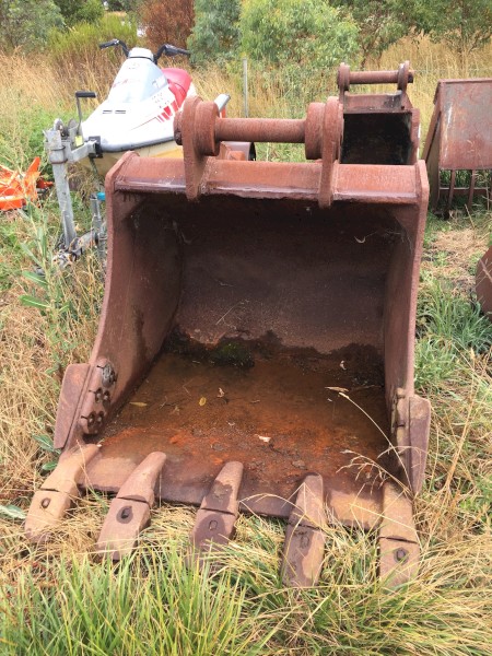 Excavator Buckets x 3