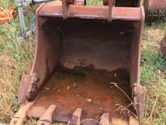 Excavator Buckets x 3