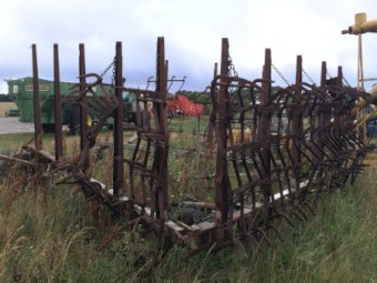 Horwood Bagshaw folding harrows