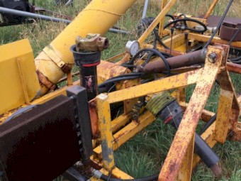 Custom Built 3p linkage grain sweeper auger and trailer