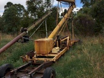 Custom Built 3p linkage grain sweeper auger and trailer