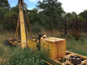 Custom Built 3p linkage grain sweeper auger and trailer