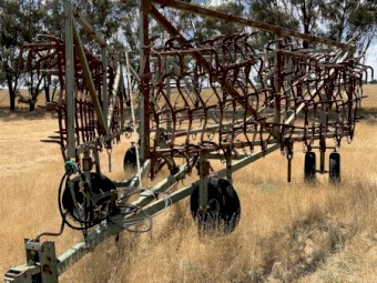 John Shearer 40ft Harrows