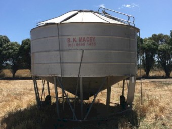 R.K Macey 22 ton field bin