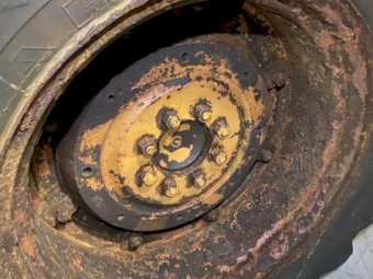 WANTED Set of 18.4 x 30 tyres and rims for Chamberlain Champion 306