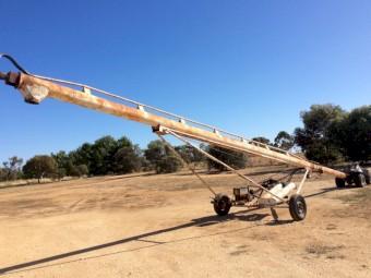 1988 fully hydraulic grain auger