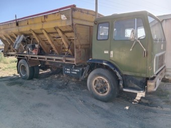International 1830A Grouper Truck