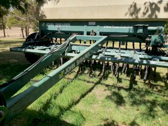 1990 John Shearer 20R 4/90 TCB Combine-Trash Culti Drill