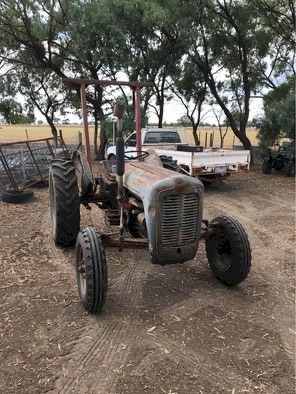 Massey Ferguson 35 (Petrol)