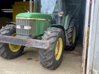 John Deere 6810 4WD Tractor