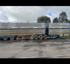 2004 b double shank stock trailers