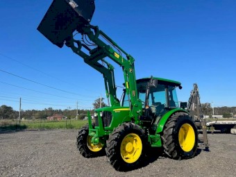2020 John Deere 5075E Tractor
