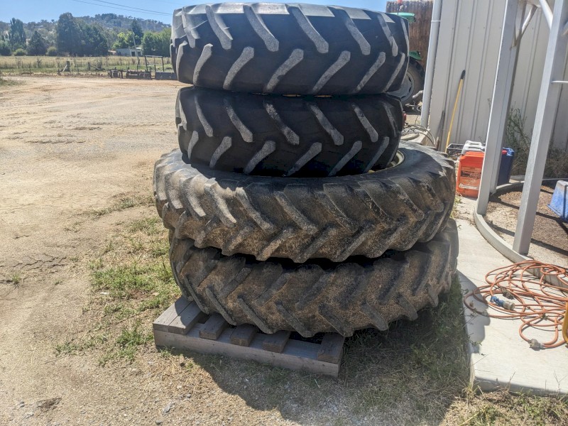 John Deere Row Crop Wheels