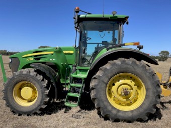 John Deere 7730 Tractor with 746 FEL
