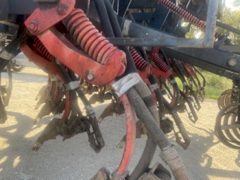 Agrowdrill combine seeder