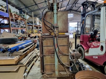 Mac Lodge Wool Press