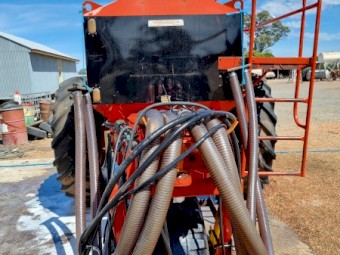 1995 Horwood Bagshaw Stream Line 3000 Air Cart