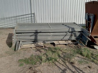 Permanent Yard Panels