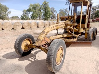 Allis Chalmers Grader