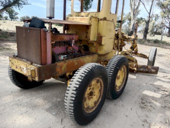 Allis Chalmers Grader
