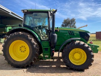 2016 John Deere 6145R tractor  FWA 1384Hours