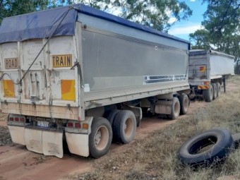 Roadtrain tipper set for sale