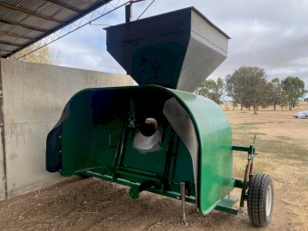 K & D Engineering Grain Bag Inloader