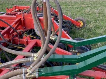 Bourgault 3320 Seeder Bar