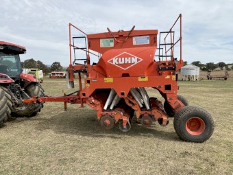 Kuhn 3000 Disc Seed Drill