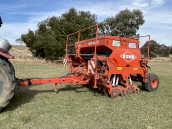 Kuhn 3000 Disc Seed Drill