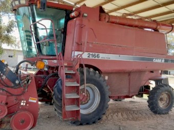 1997 Case IH 2166 Header with 1010 Front ##PRICED REDUCED##