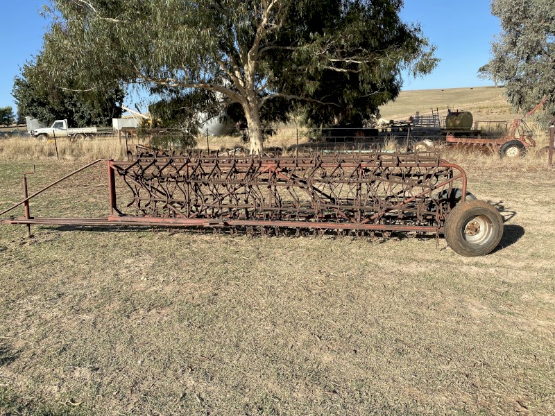 10 Leaf Harrows and Bar