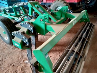 2020 K-Line 7 tyne 3200T Maxxripper Trailing 3235T