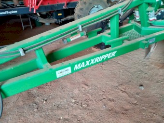 2020 K-Line 7 tyne 3200T Maxxripper Trailing 3235T