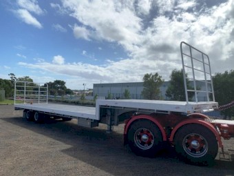1985 Krueger 40ft Bogie Dropdeck Trailer