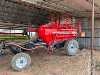 2011 Horwood Bagshaw 6000L Air Cart