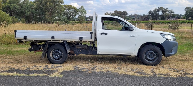 2016 Toyota Hilux 2WD 